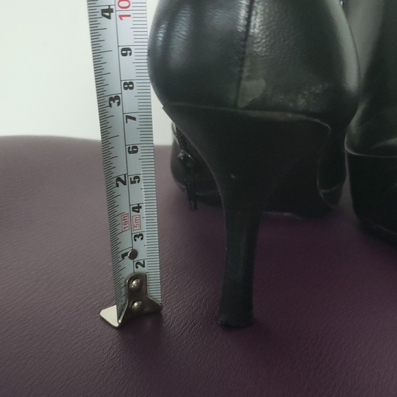 Calvin Klein shoes - Picture 6 of 9